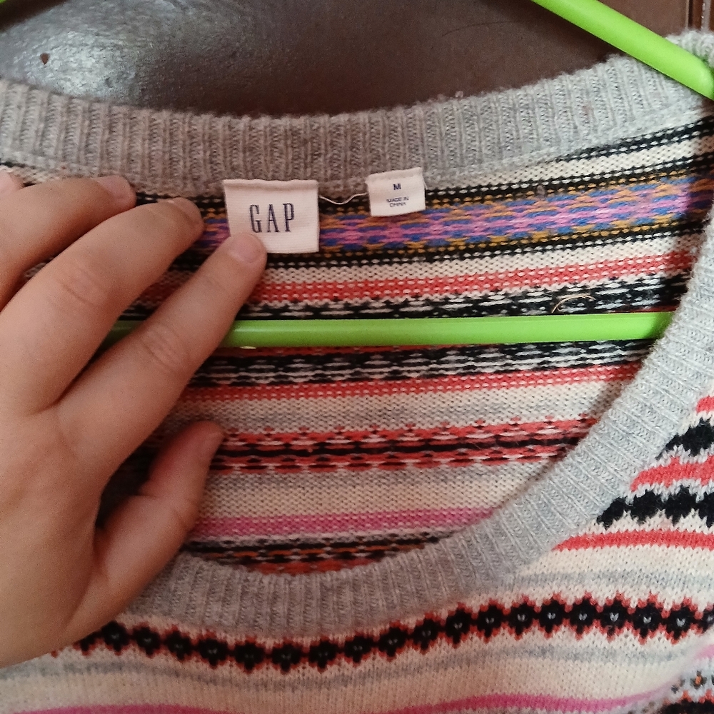 GAP Women's Colorful Striped Sweater - Picture 6 of 11